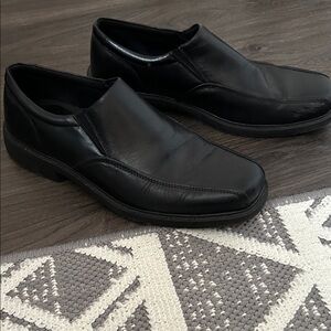 Nunn Bush Black Leather Loafers